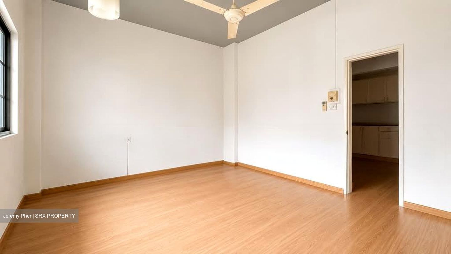 Serangoon Garden Estate (D19), Semi-Detached #601050931